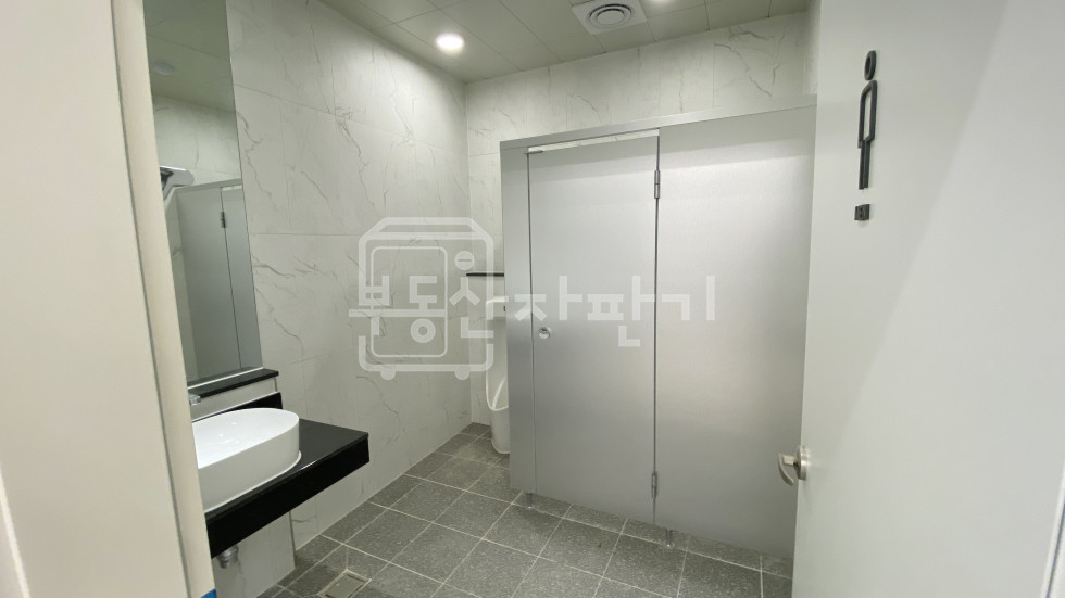 서울 강남구 대치동 무권리, 선릉역 도보 4분, 역세권, 지하1층 임대 월세 매물번호 10078 사진 6