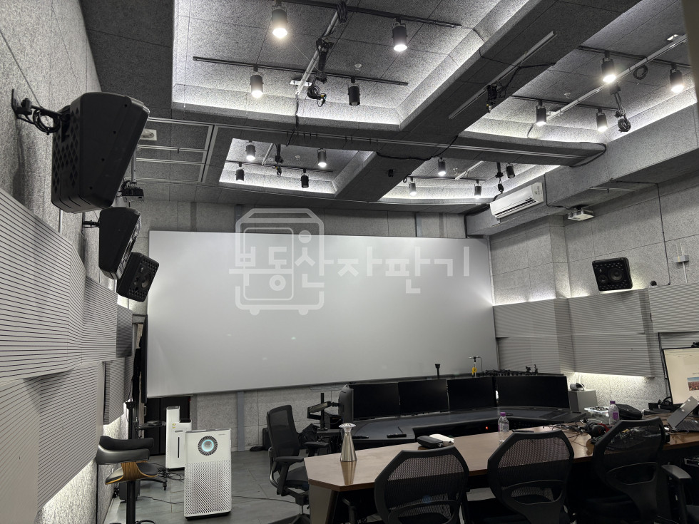 서울 강남구 논현동 무권리, 대형 믹싱스테이지, 녹음실, 학동역 도보2분, 지하1층 임대 월세 매물번호 10121 사진 2