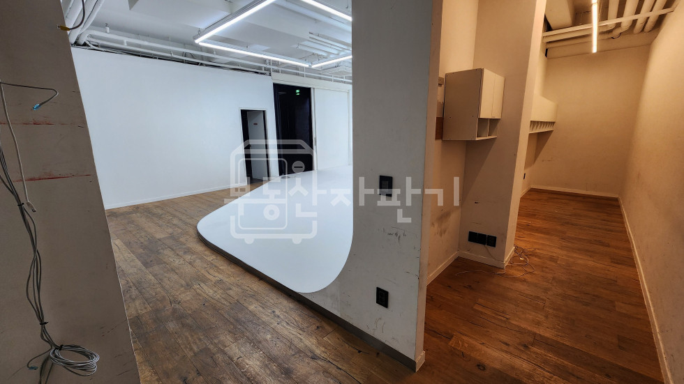 서울 강남구 청담동 무권리 청담동 명품거리 내 지하 2층 임대 월세 매물번호 10146 사진 1