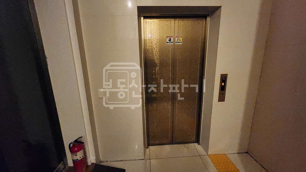 서울 강남구 청담동 무권리 청담동 명품거리 내 지하 2층 임대 월세 매물번호 10146 사진 17