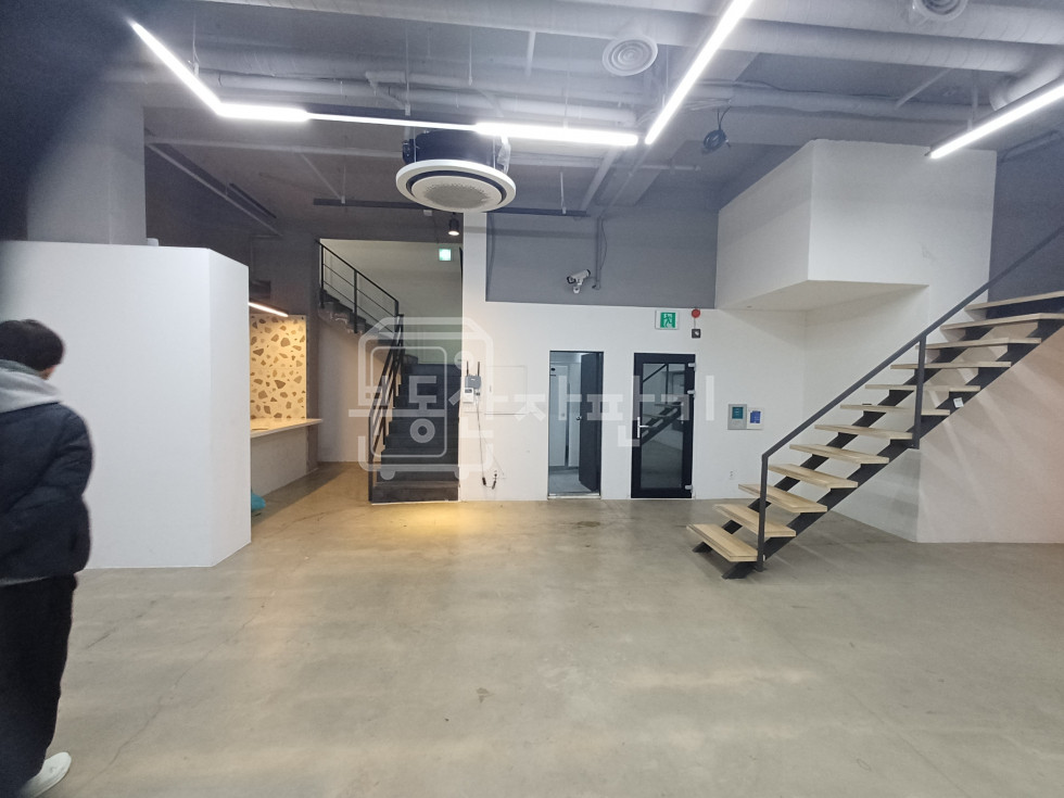 서울 강남구 삼성동 무권리, 청담역 6분, 역세권, 지하1층 임대, 높은층고(5M) 월세 매물번호 10154 사진 6