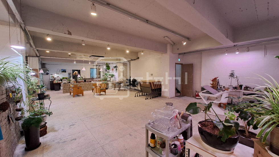 서울 강남구 역삼동 무권리, 역삼역 7분, 역세권, 지하 1층 임대 월세 매물번호 10177 사진 3