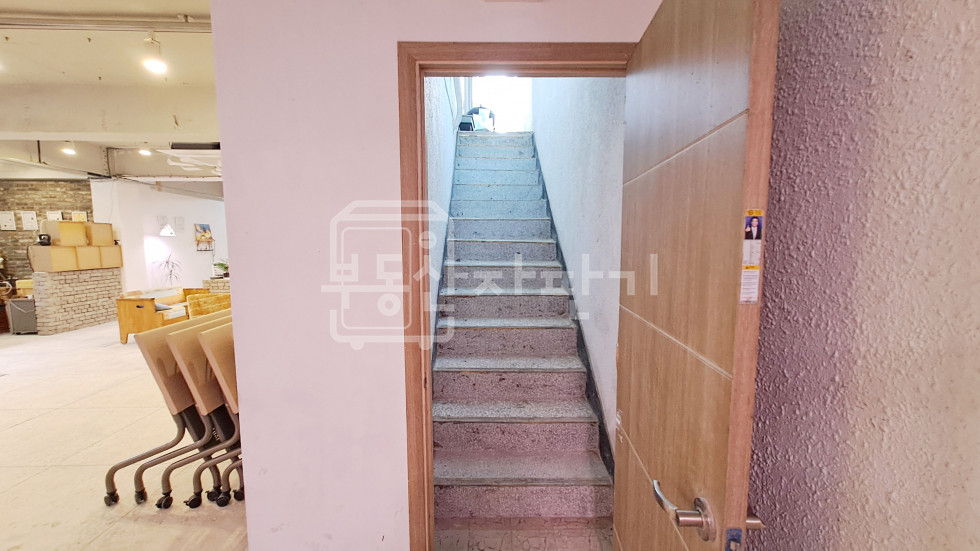 서울 강남구 역삼동 무권리, 역삼역 7분, 역세권, 지하 1층 임대 월세 매물번호 10177 사진 13