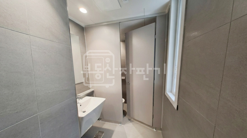 서울 강남구 대치동 신축 첫 입주, 한티역 4분, 역세권, 지하 2층 임대 월세 매물번호 10181 사진 6