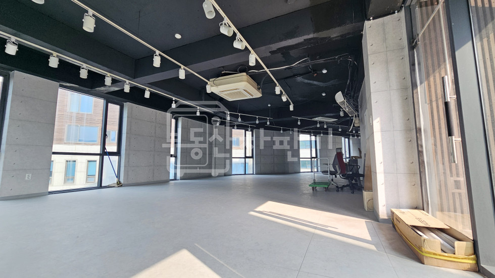 서울 강남구 역삼동 무권리, 강남세브란스사거리 인근, 3층 임대 월세 매물번호 10223 사진 2