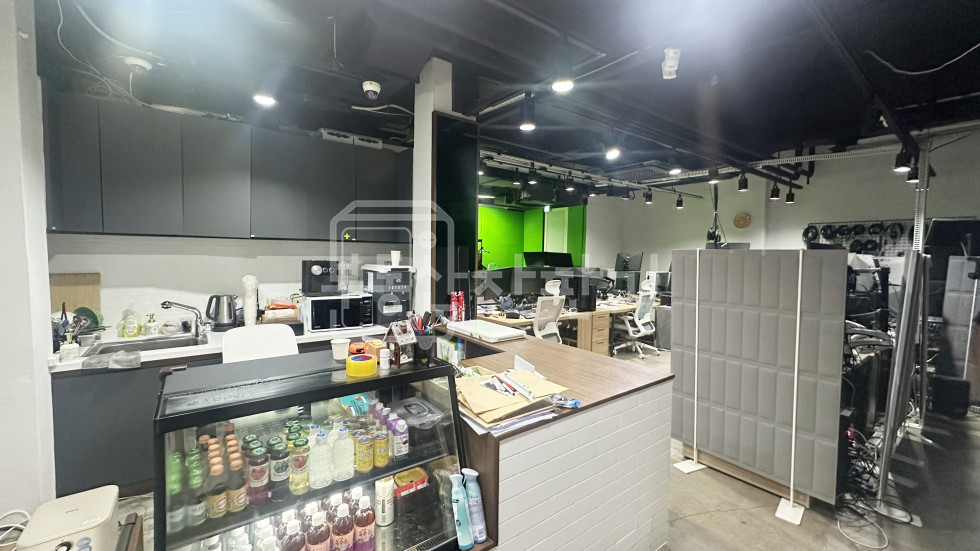 서울 강남구 신사동 무권리, 가로수길, 지하 1층 임대 월세 매물번호 10234 사진 3