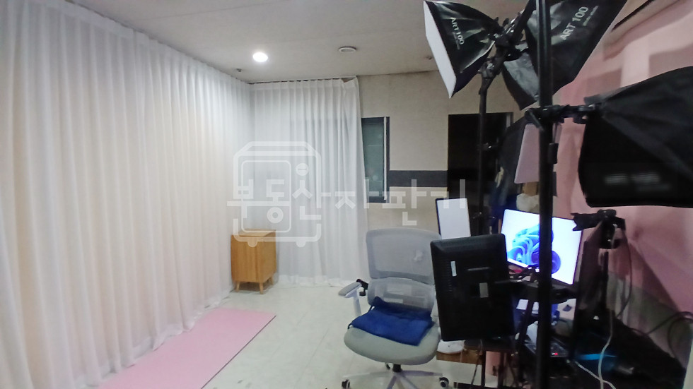 서울 강남구 신사동 무권리, 압구정역 7분, 역세권, 지하 1층 임대 월세 매물번호 10264 사진 4