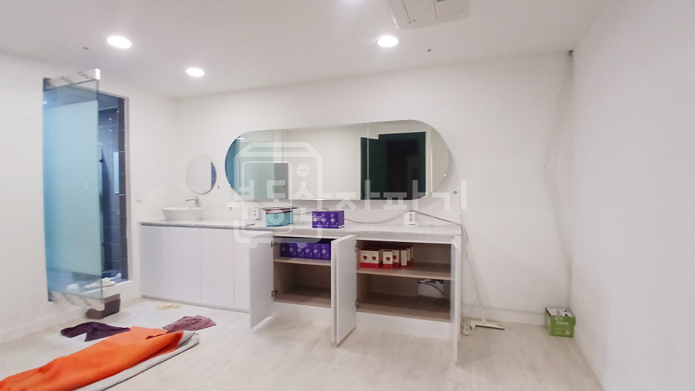 서울 강남구 대치동 무권리, 포스코사거리 인근, 지하 1층 임대 월세 매물번호 10267 사진 7